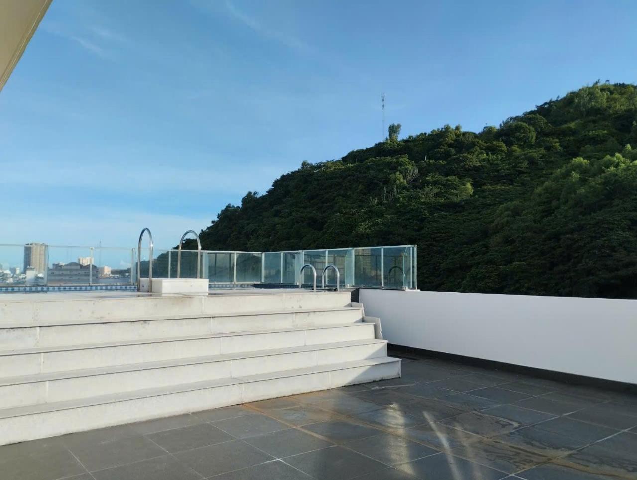 Blue Sea Luxury Hotel&Apartment Vũng Tàu Vung Tau Exterior foto